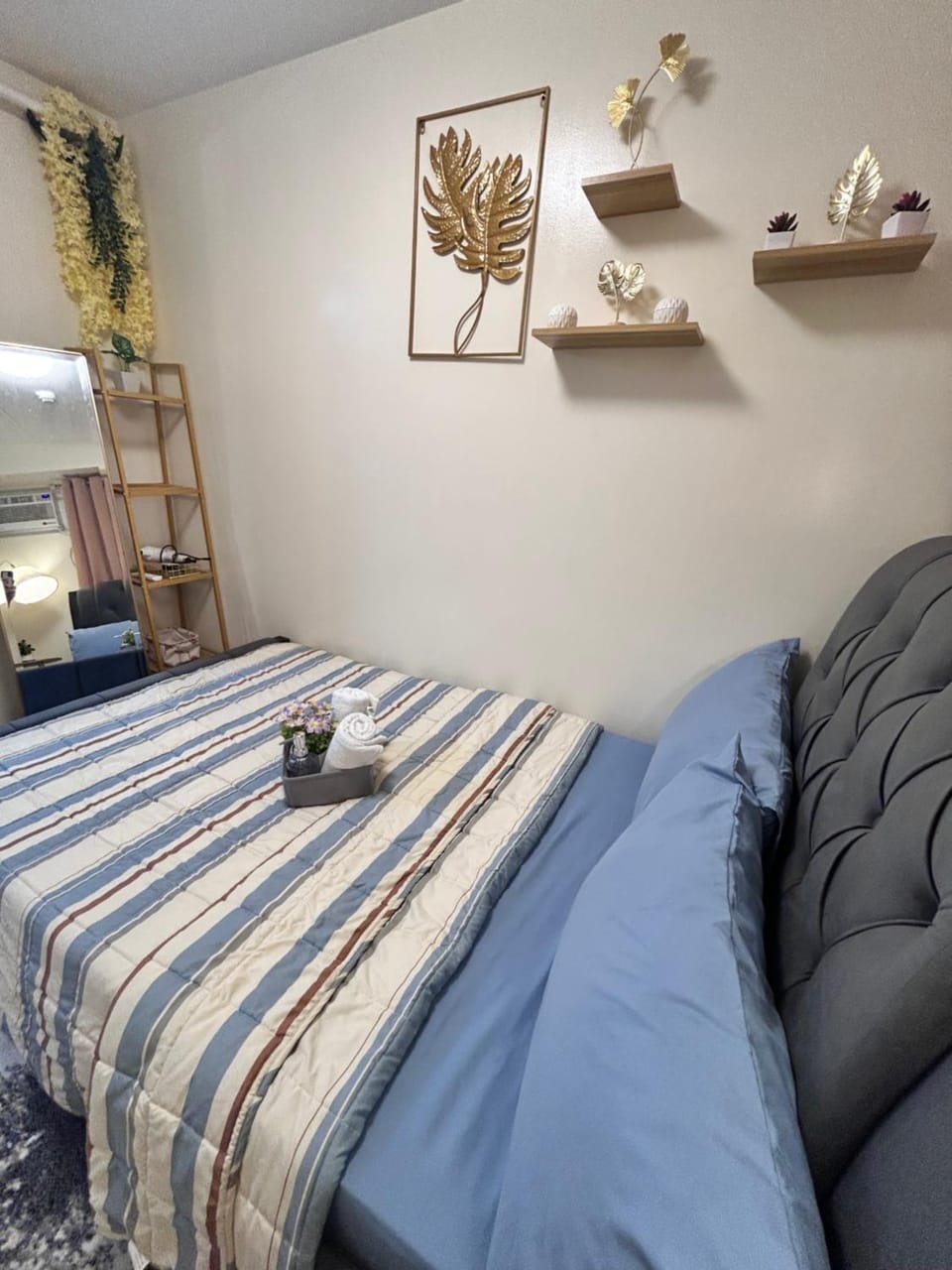 StayUrban Manila 2BR Urban Deca Bldg 7 Near Gate Apartment hotel in Manila City