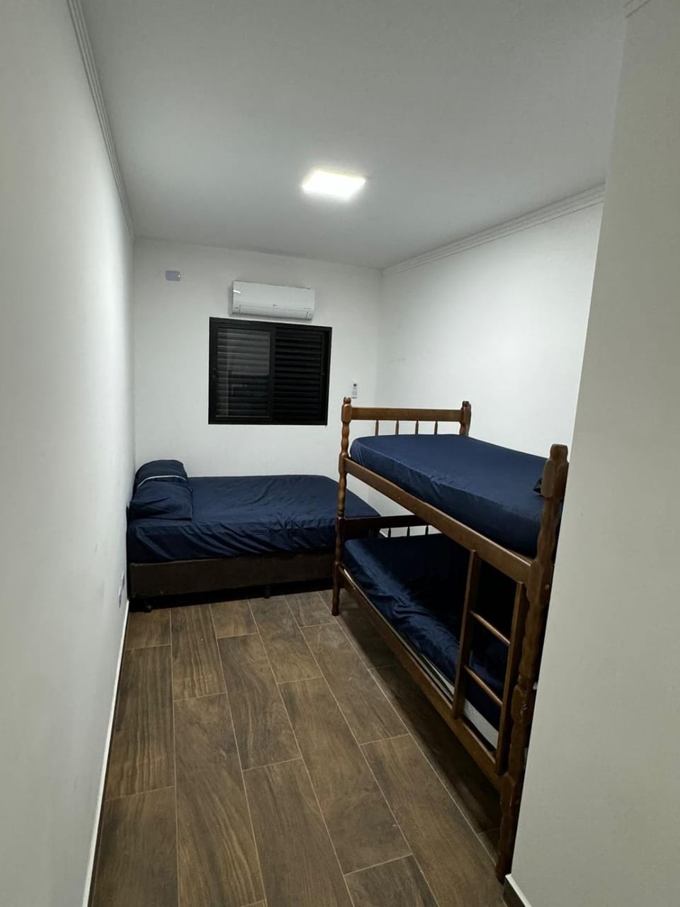 Casa 100m da praia Vila Mirim, Praia Grande House in State of São Paulo