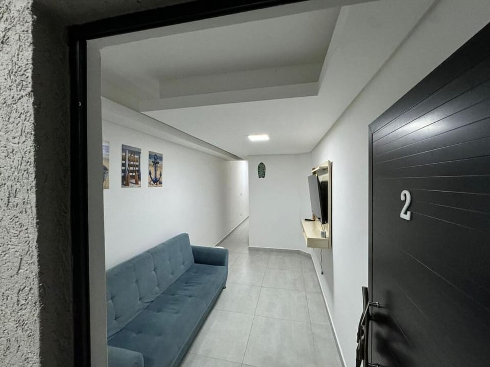 Casa 100m da praia Vila Mirim, Praia Grande House in State of São Paulo
