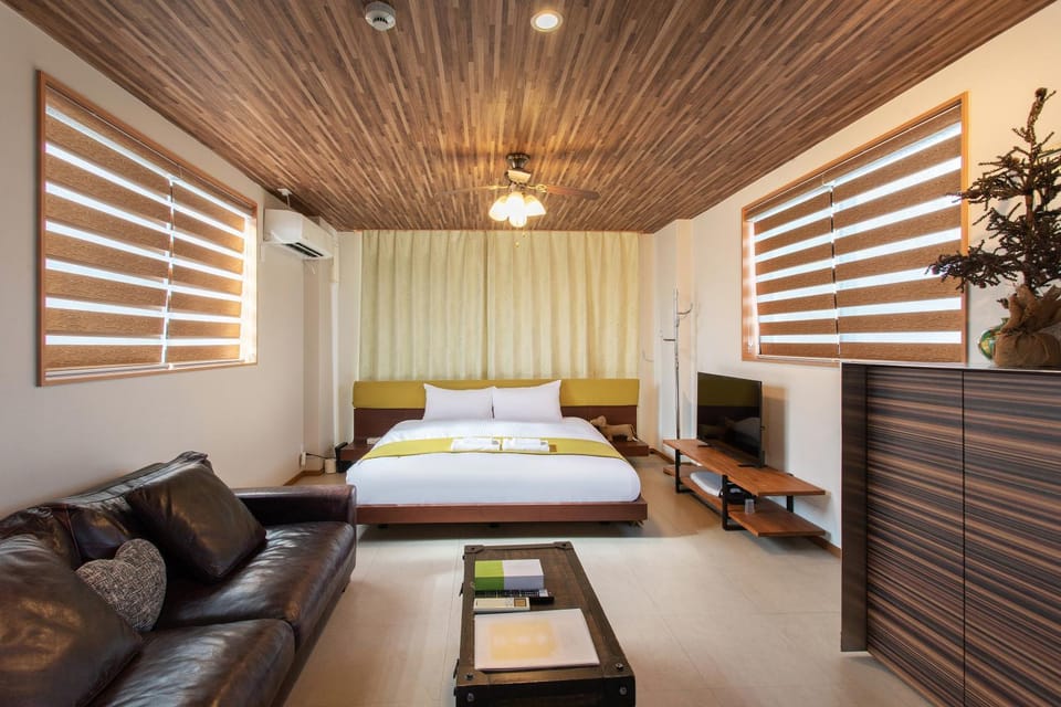 Living room, Bedroom