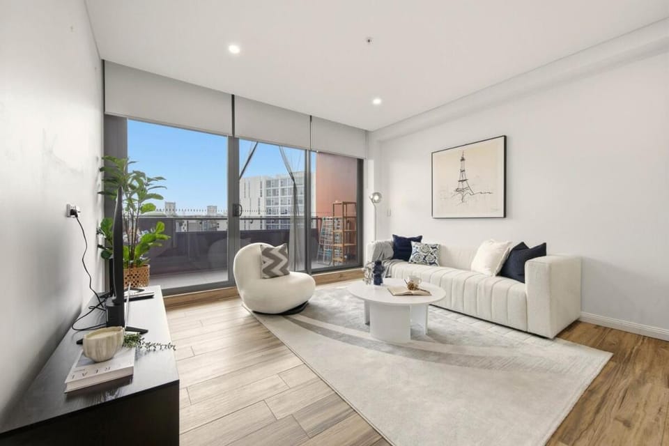 Zetland 2BR Retreat Easy CBD & Airport Access Apartment in Sydney