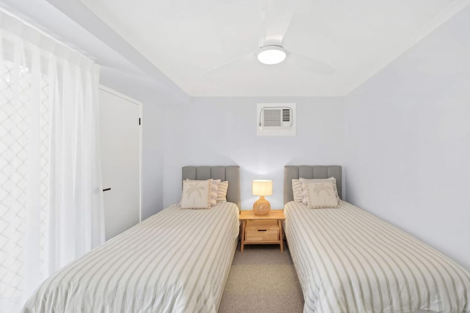 Beach Street - Town Location - Stone Real Estate Yamba Apartment in Yamba