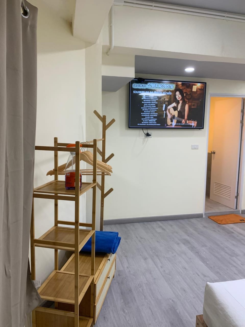 Uncle Yo House Hotel in Wichit