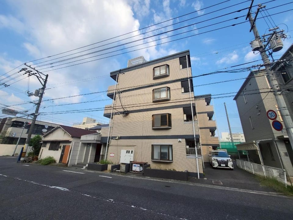 GuestHouseAQUA205 Apartment in Hiroshima