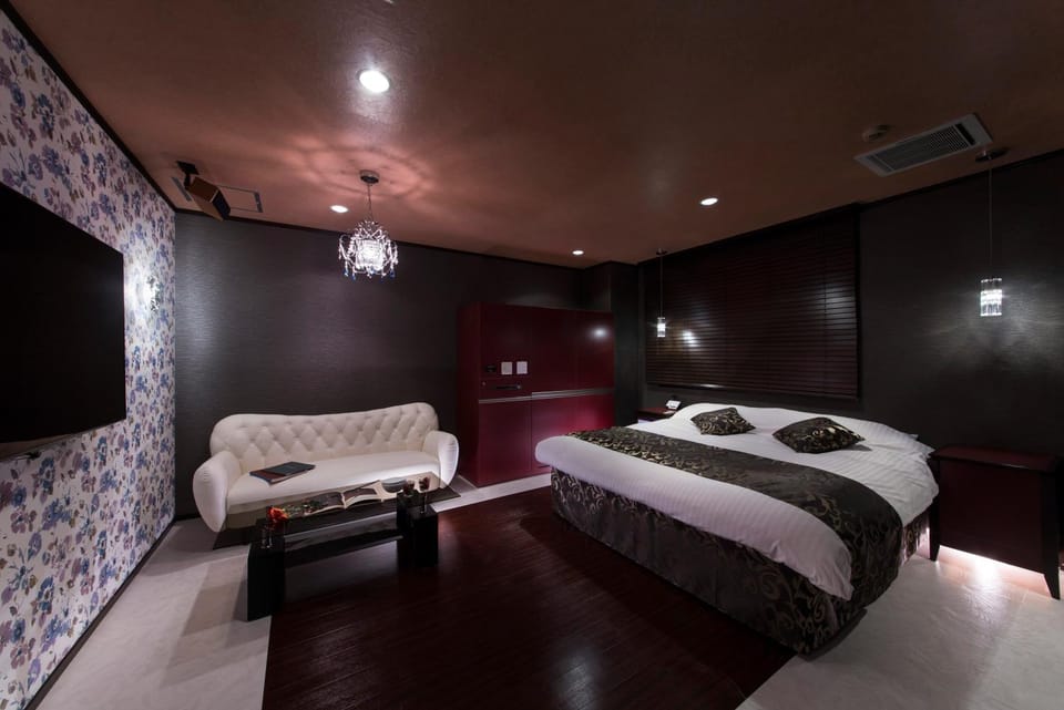 hotel SWEET SEASON Love hotel in Aichi Prefecture