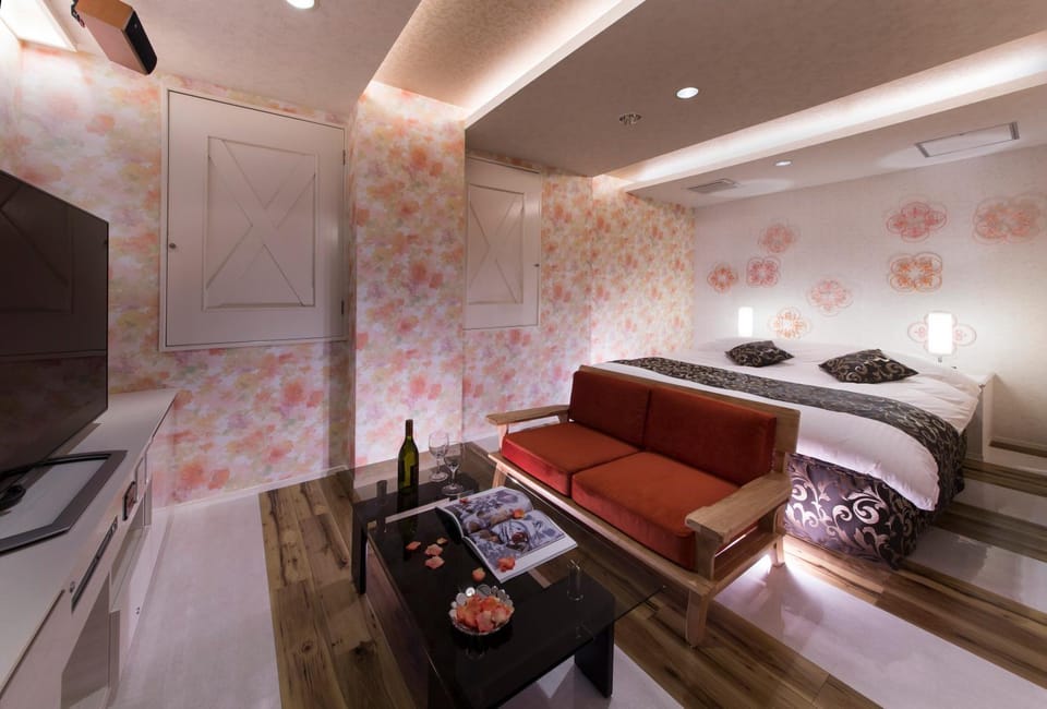 hotel SWEET SEASON Love hotel in Aichi Prefecture