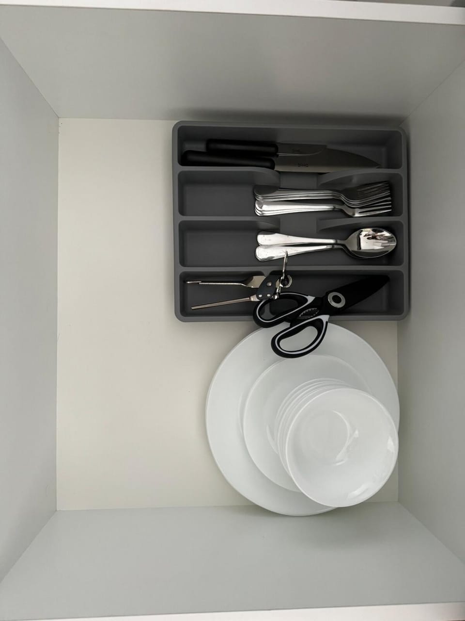 Lumi Tropicana Muji-Inspired Stay with KL View and Darts Fits 6 Pax A2-22 Apartment in Petaling Jaya