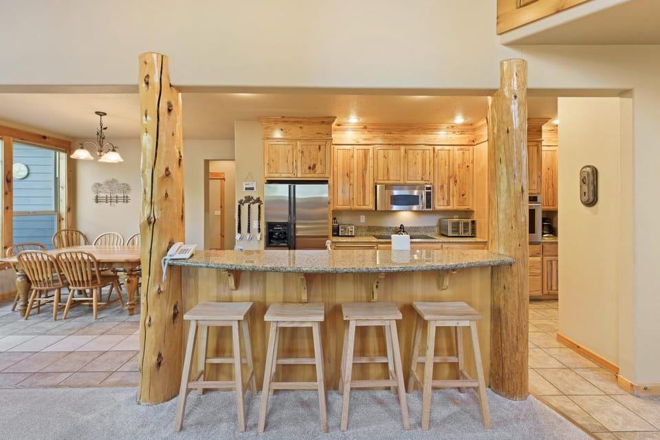Poplar 16 House in Sunriver