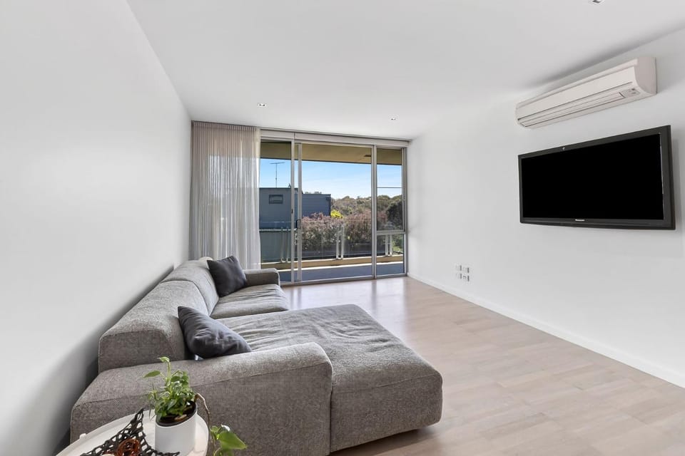 Resort 1 Bedroom 317 Apartment in Torquay