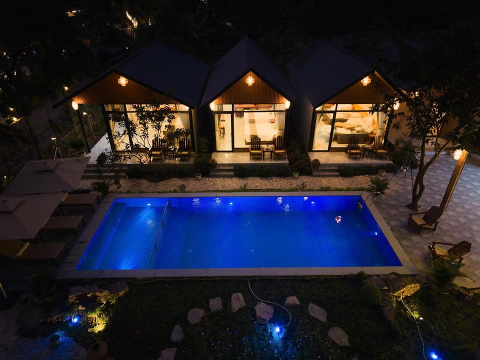 Pool view, Pool view, Swimming pool