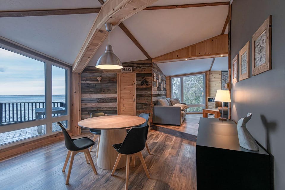 Le Ptit Bijou au Bord du Fleuve Chalet in La Malbaie