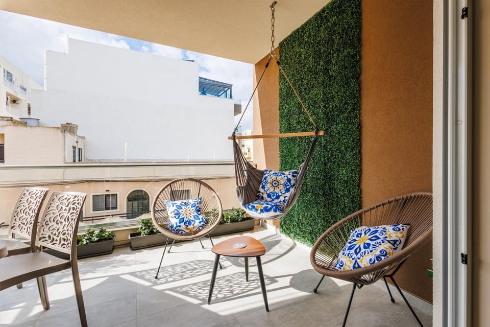 Day, View (from property/room), Balcony/Terrace, Seating area