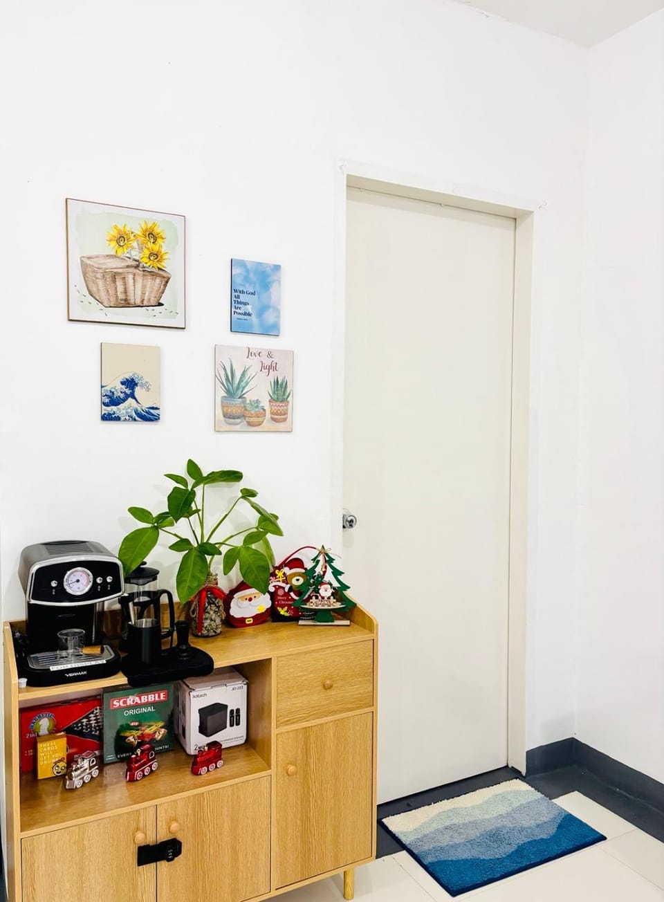 Game Room, minibar