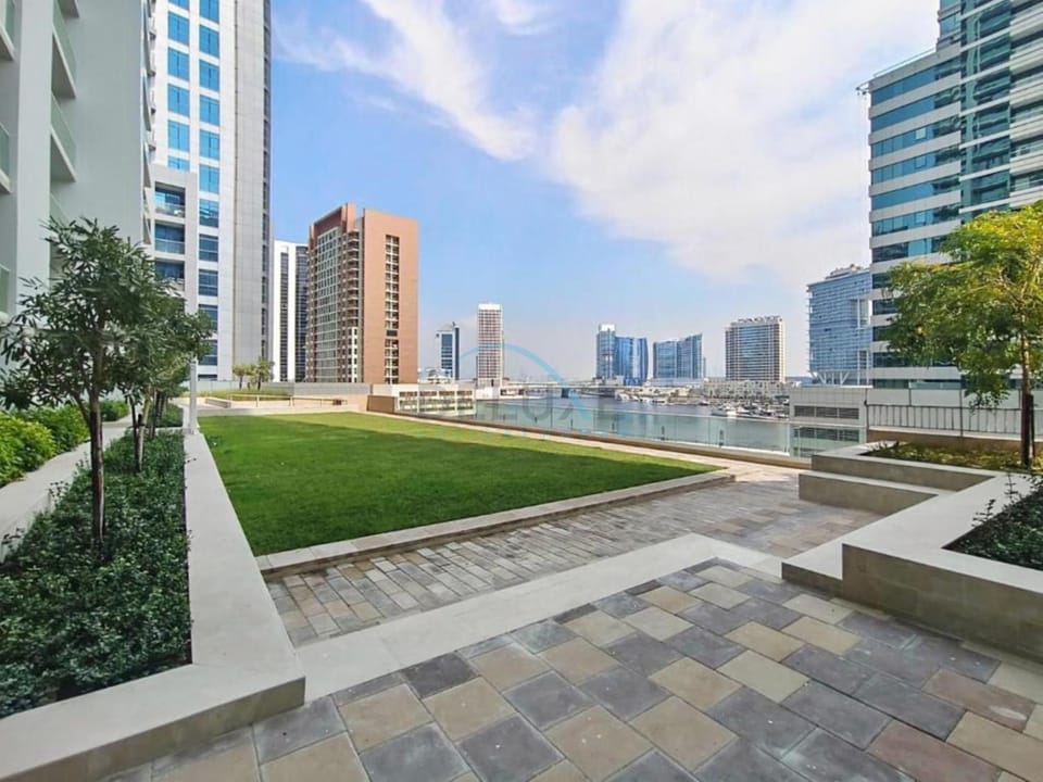 Garden, City view, Garden view