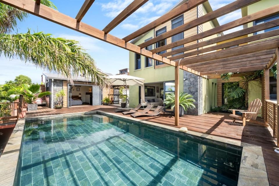 La Villa des Sables Noirs - L'Étang Salé Villa in Réunion
