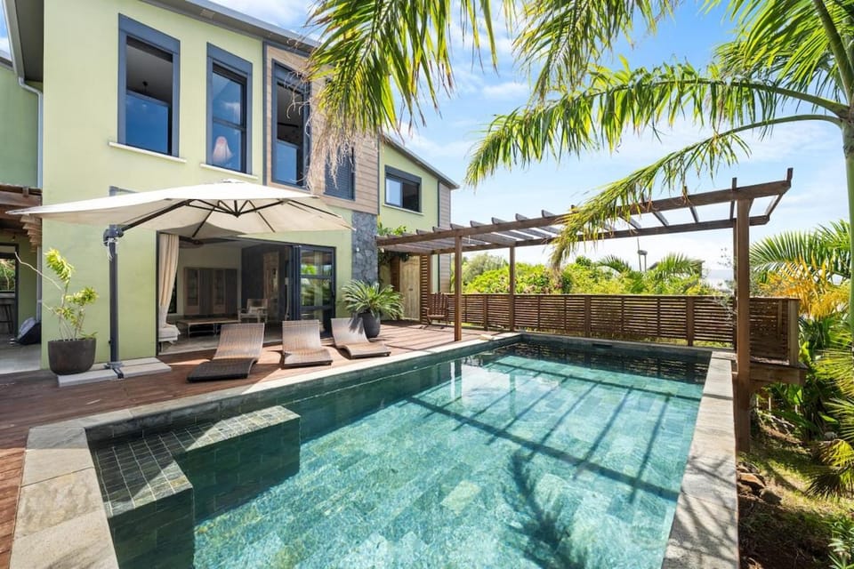 La Villa des Sables Noirs - L'Étang Salé Villa in Réunion
