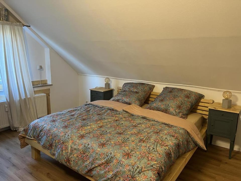 NEU! Ferienwohnung Bottelterberg Apartment in Trier-Saarburg
