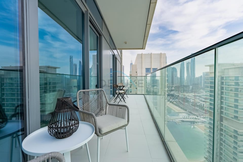 View (from property/room), Balcony/Terrace, Seating area