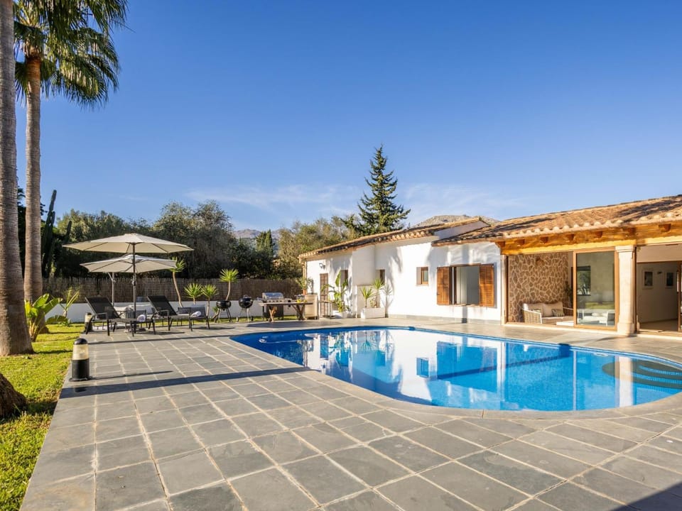 Villa Cañero by SunVillas Mallorca House in Raiguer