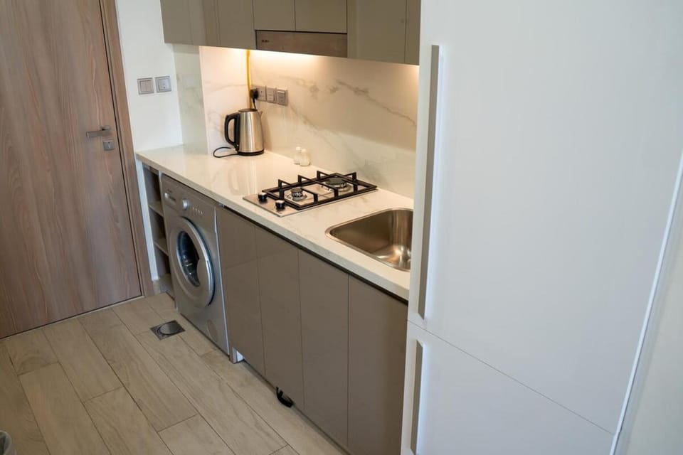 Burj Khalifa View Studio 10 mins away Dubai Mall Apartment in Dubai