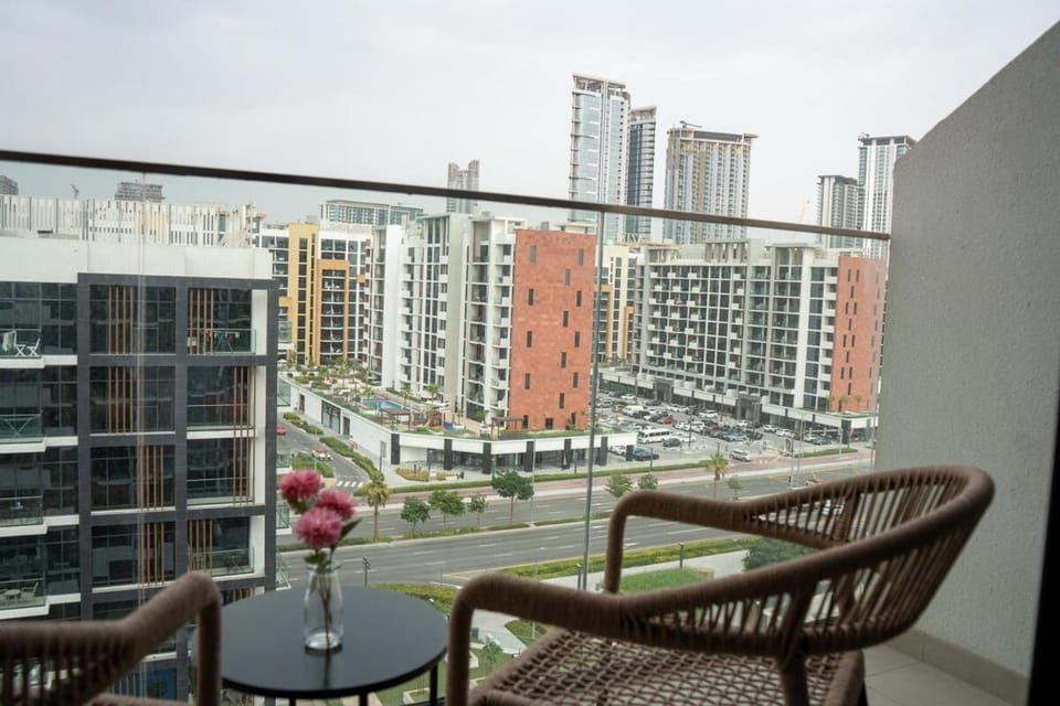 Burj Khalifa View Studio 10 mins away Dubai Mall Apartment in Dubai