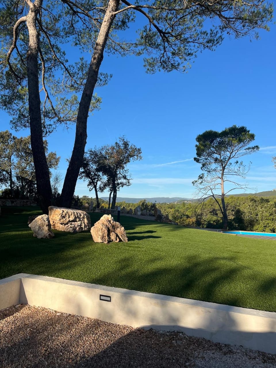 Villa familiale piscine, jacuzzi au coeur du Var Villa in French Riviera