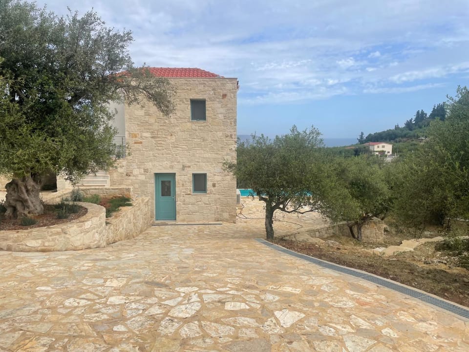 Property building, Garden