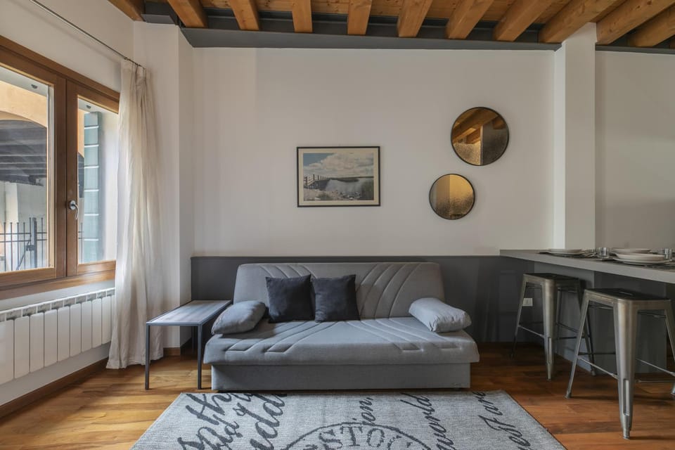 Squero Aptm by WelcHome Apartment in Treviso
