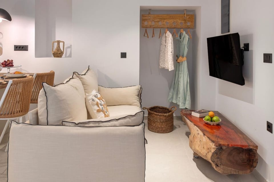 stema suite 1 House in Milos