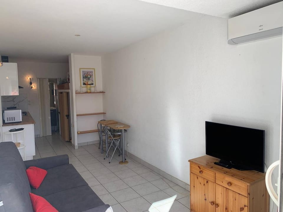 573 Studio 2 pers Port Nature 4 en face du WAIKI Apartment in Agde