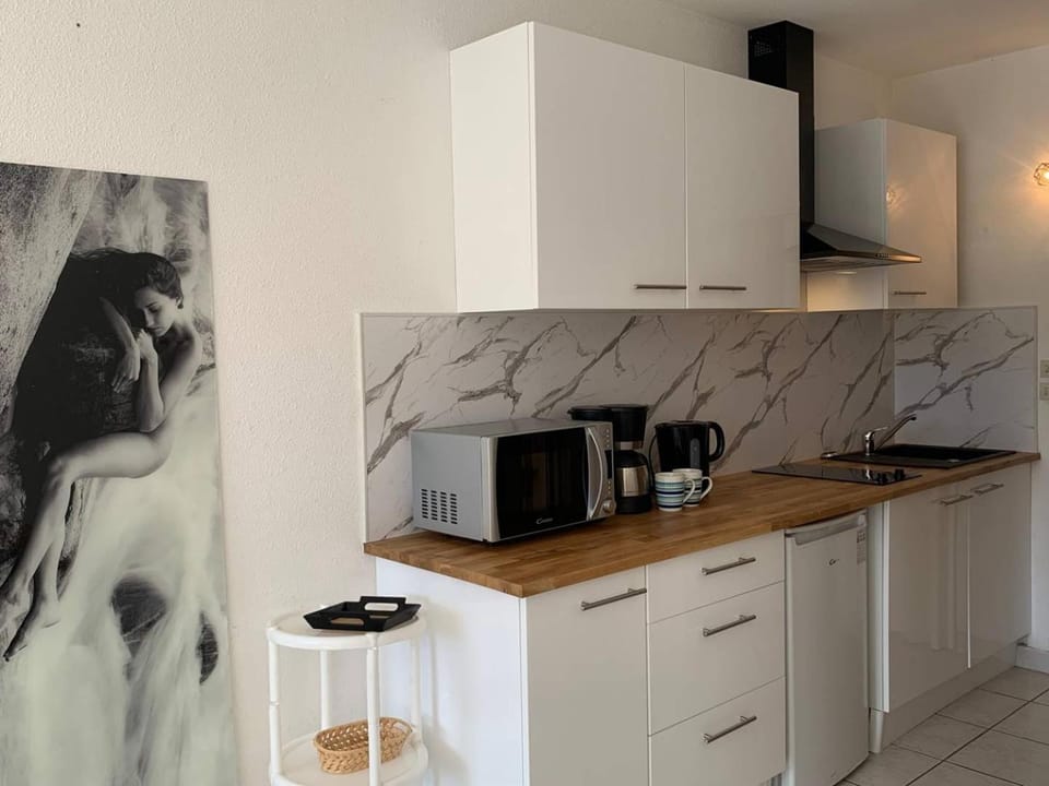 573 Studio 2 pers Port Nature 4 en face du WAIKI Apartment in Agde