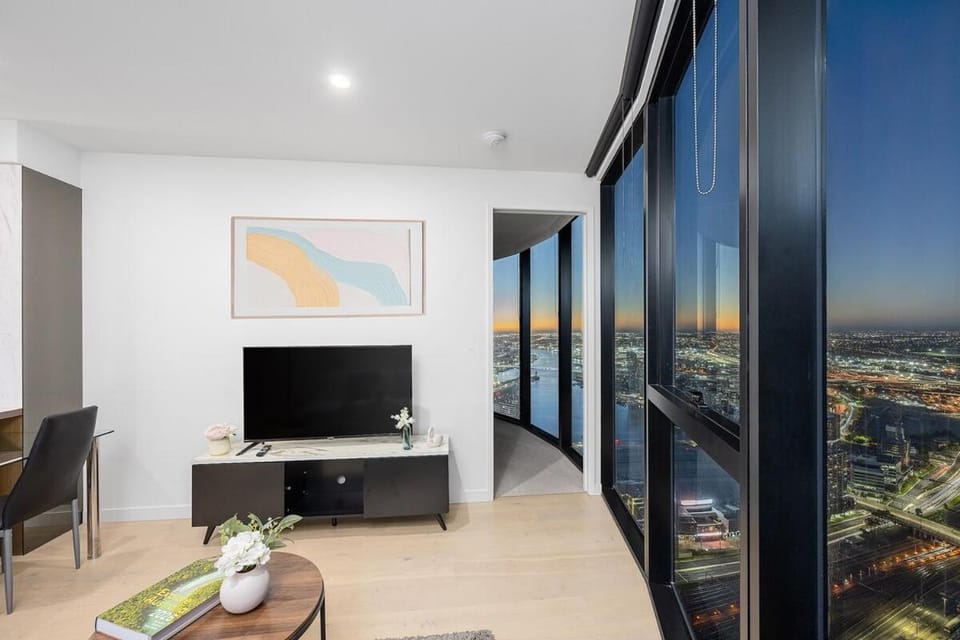 Level 67 HighRise Direct Across from SouthernCross Apartment in Melbourne