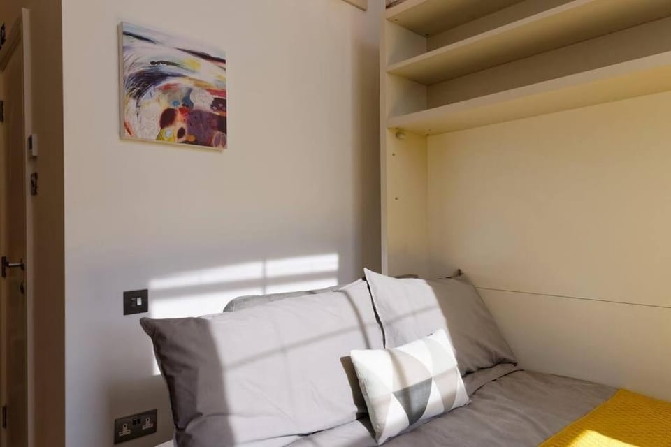 ☆Cosy studio at Notting Hill premium street Apartment in City of Westminster