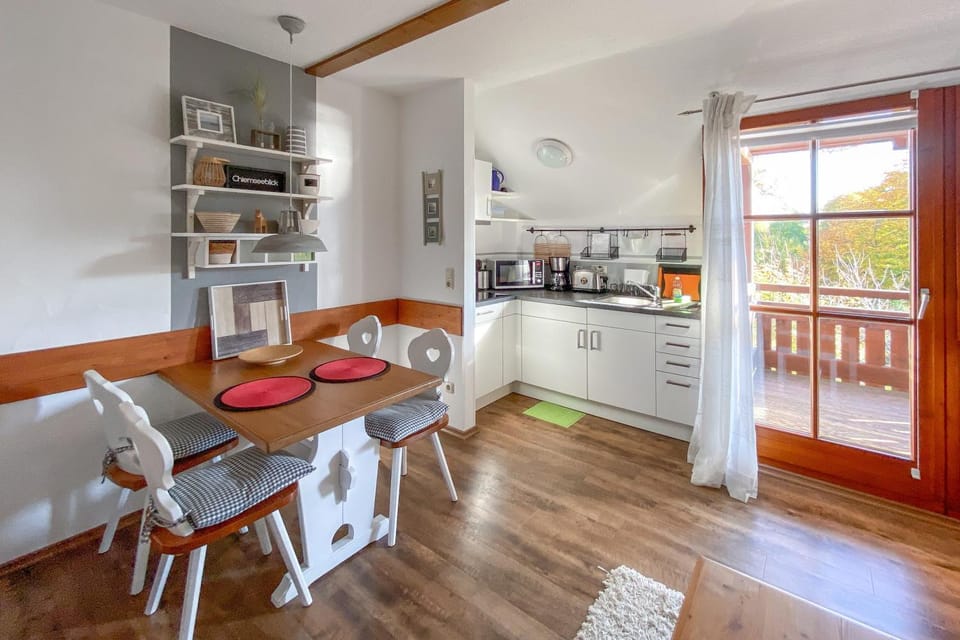ChiemseeBlick Apartment in Bavaria