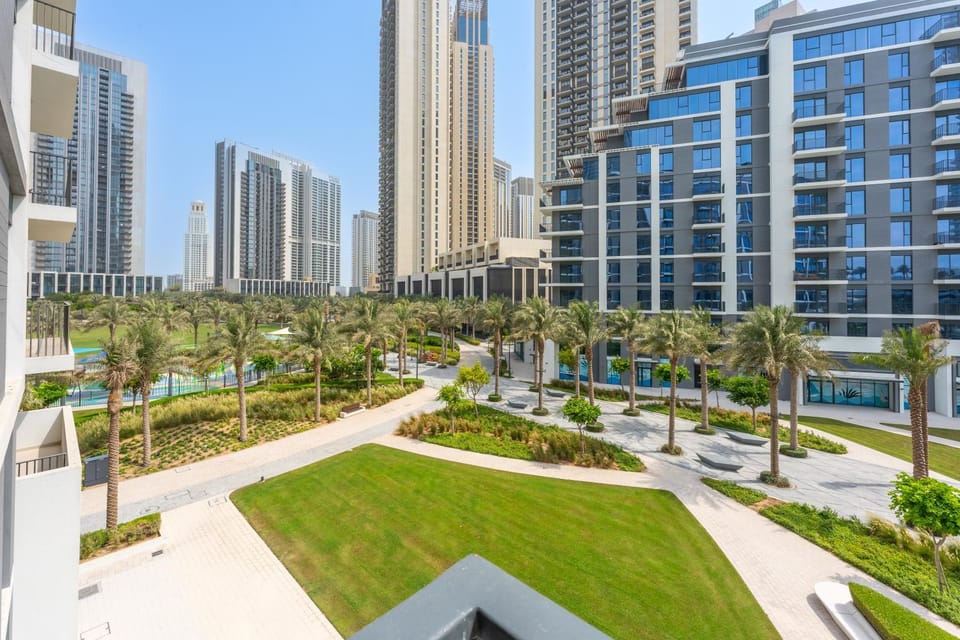 ShoresInn - Luxury Dubai Creek Harbour Stay Apartment in Dubai