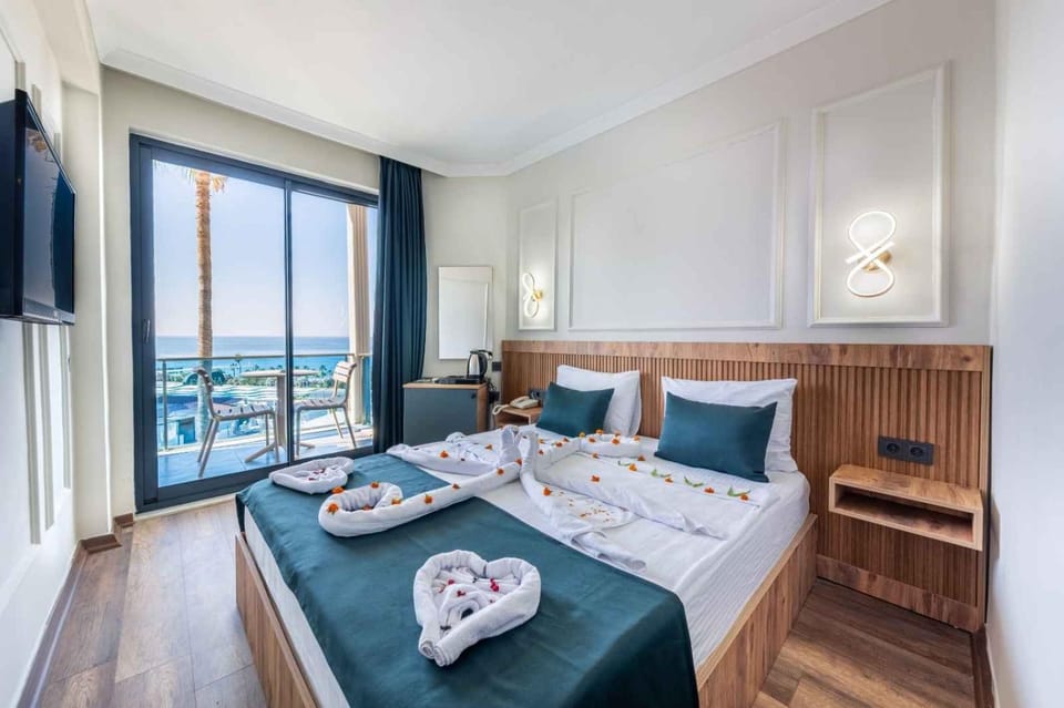 Eflina Resort - Halal All Inclusive Hotel in Antalya Province