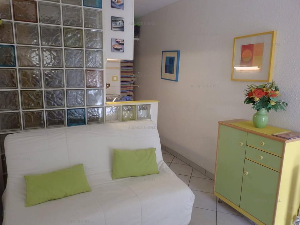 522 Studio 2 pers Port Nature 2 rez-de-chaussée Apartment in Agde