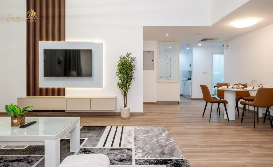 Deluxe Beach Residence 2Bhk, 8pax House in Dubai