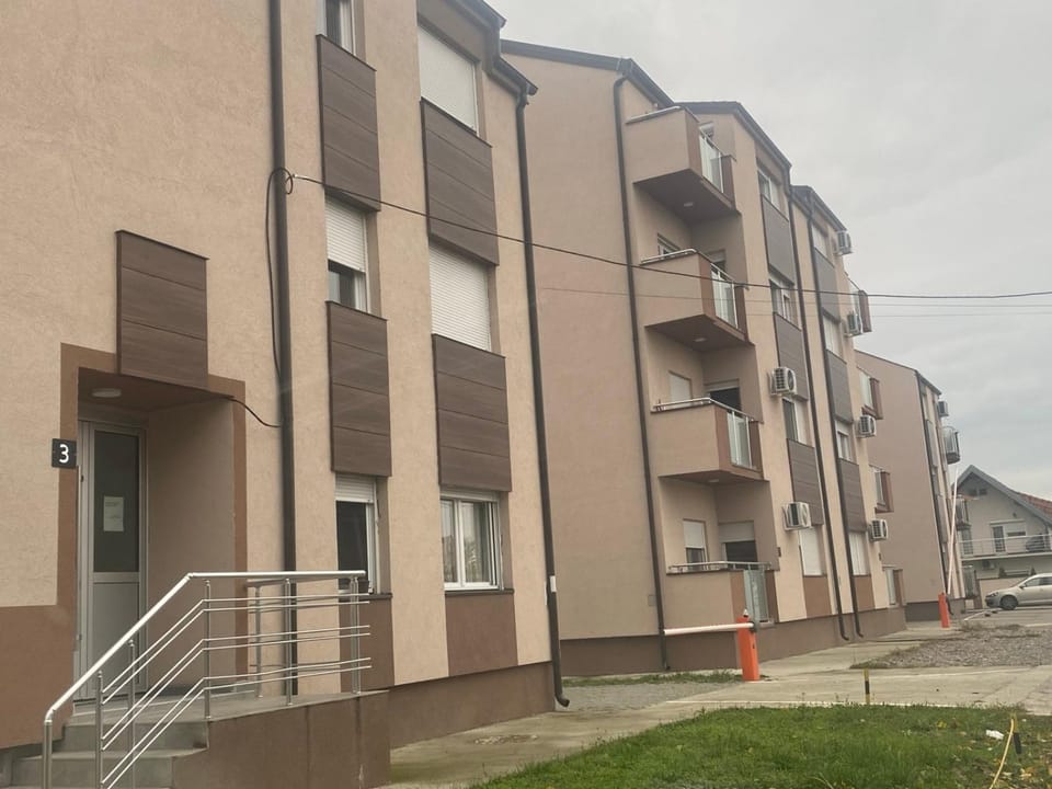 Teja- new apartment for 4 person with free parking space Apartment in Belgrade