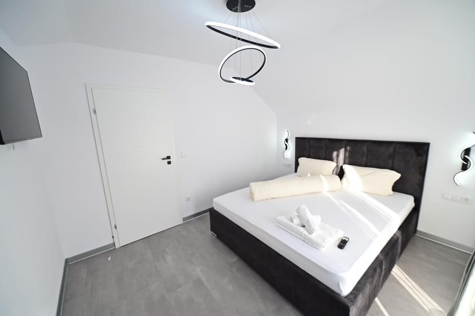 TV and multimedia, Bedroom