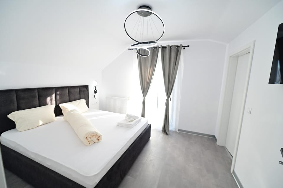TV and multimedia, Bedroom