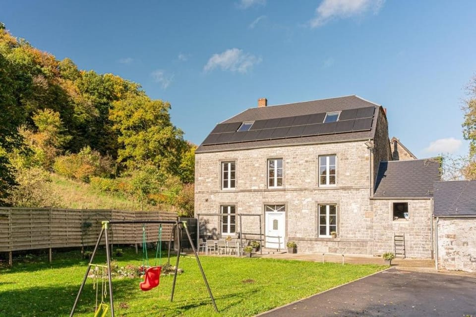 Property building, Garden, Garden view