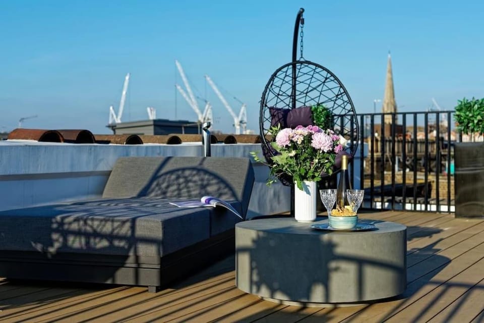 Beautiful Micro studio at 4th floor- Notting Hill. Apartment in City of Westminster