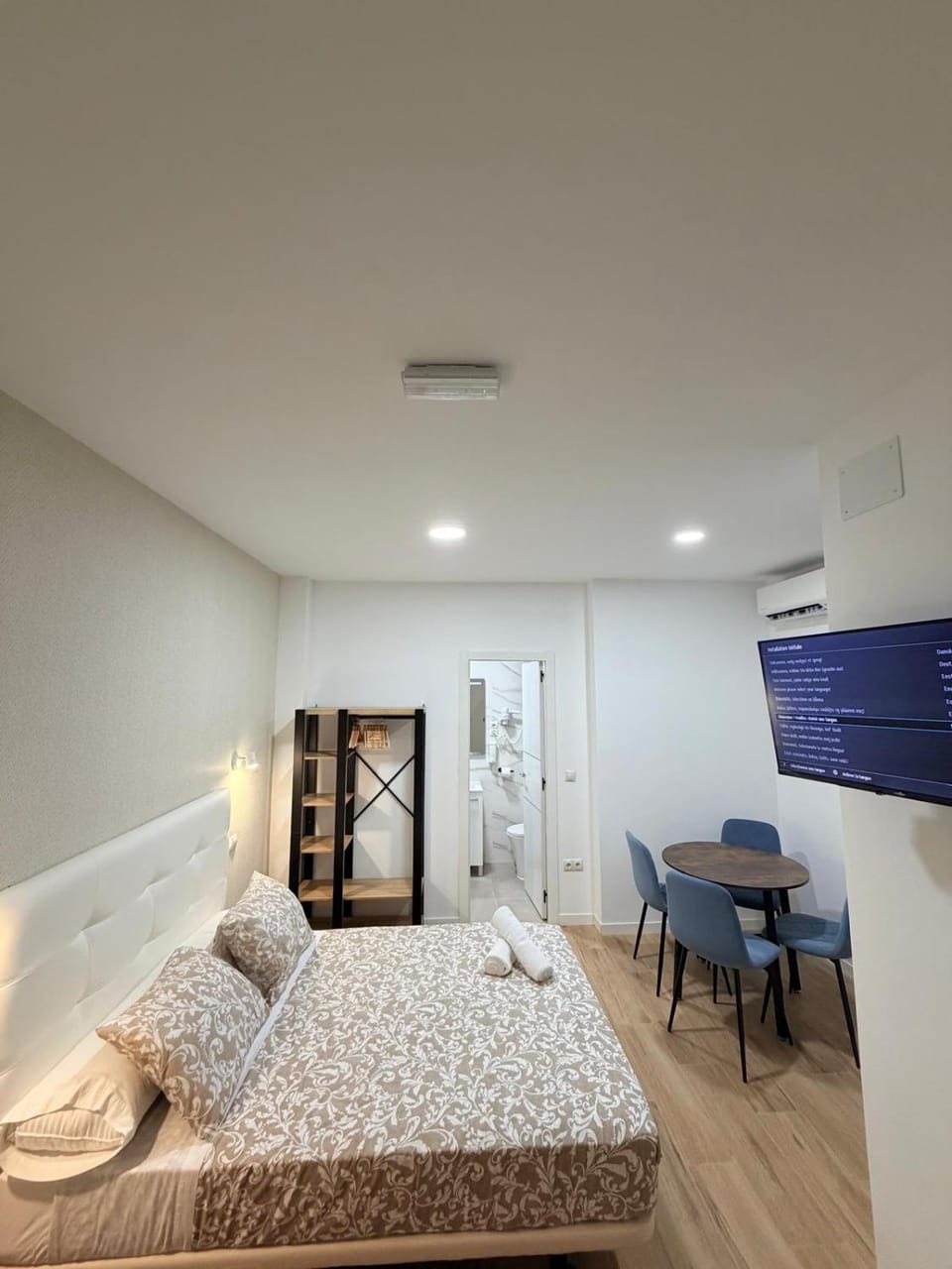 CH DIDI Colonia Bed and Breakfast in Madrid