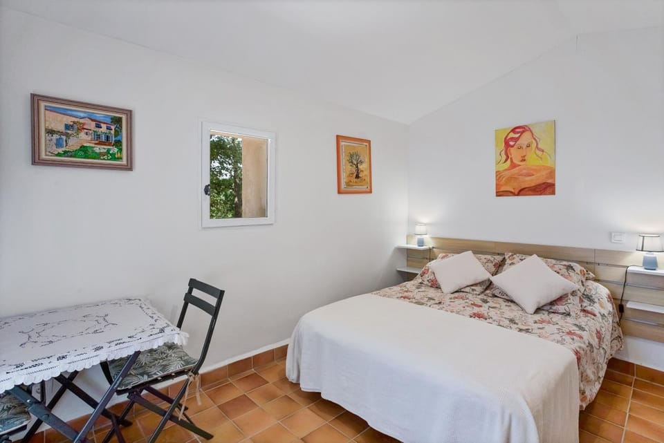 Cabanon Provençal - Le Clos Madame House in French Riviera