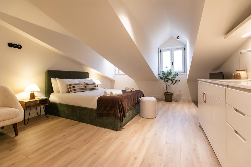 Bed, Photo of the whole room, Bedroom
