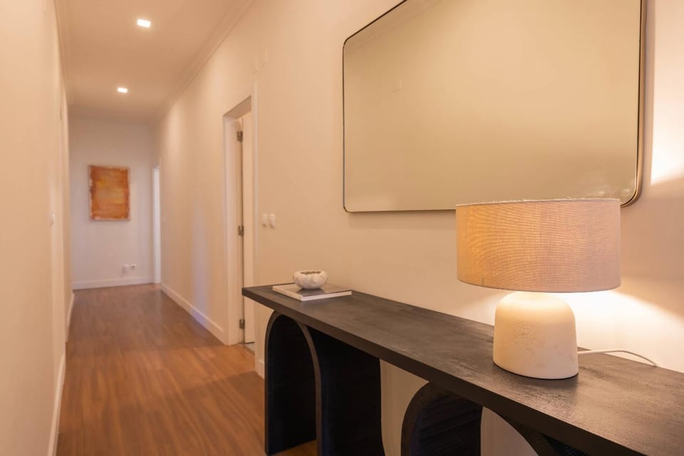 187 - Urban Hideaway - Sunny & Central Apartment in Lisbon