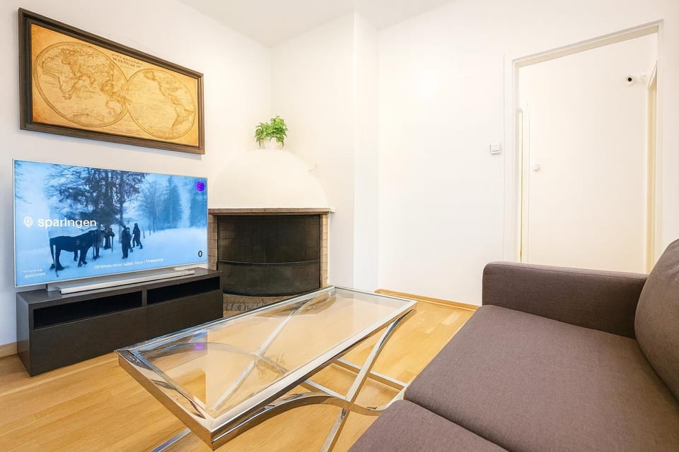 Spacious room in Majorstuen central Oslo by subway Vacation rental in Oslo