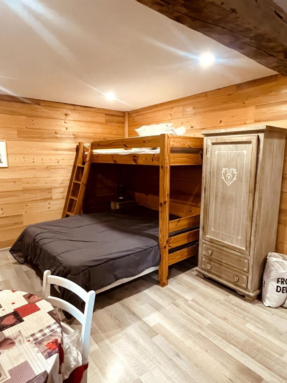 Bed, Photo of the whole room, Bedroom, bunk bed, wardrobe