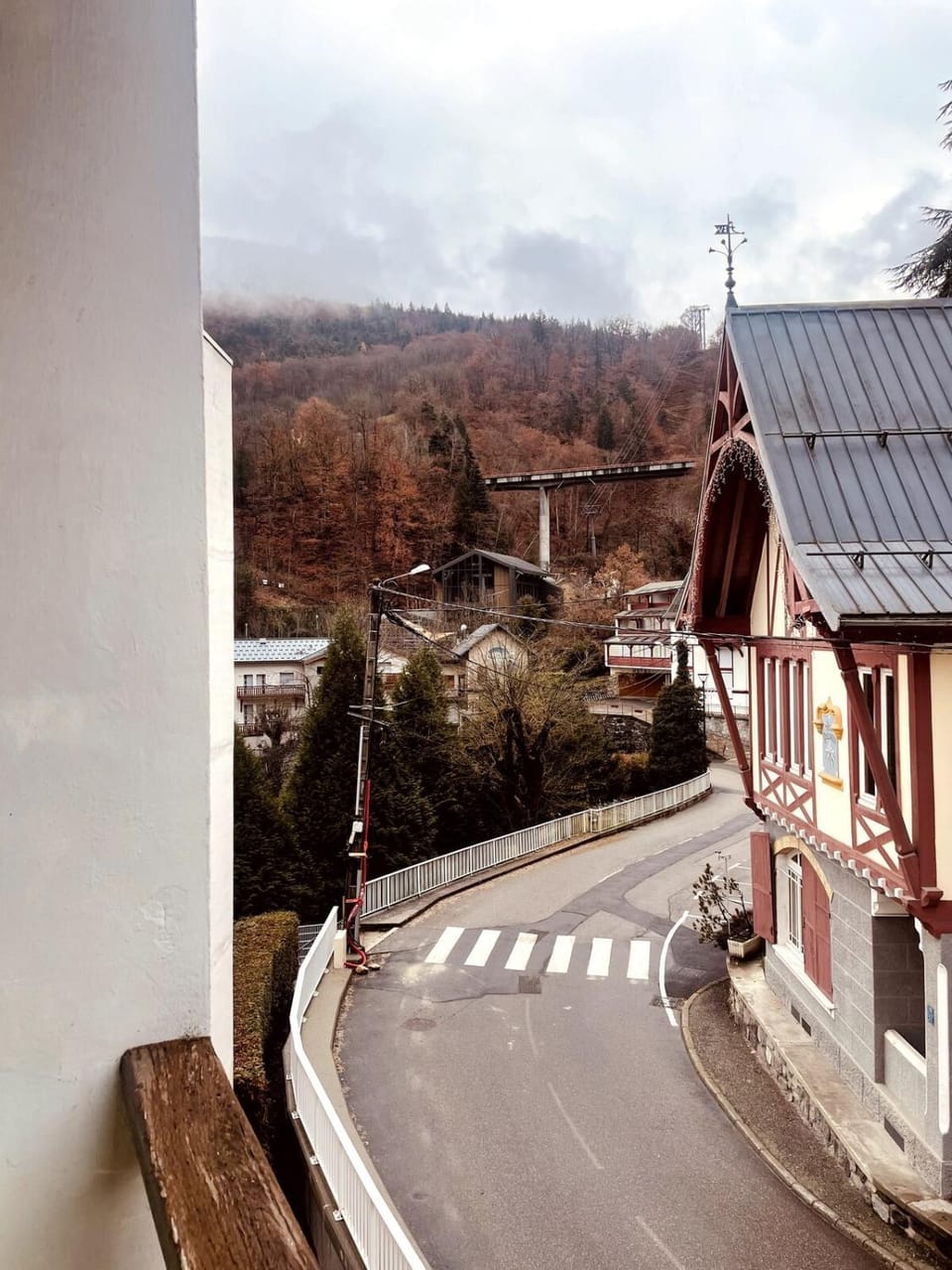 Natural landscape, Mountain view, Street view
